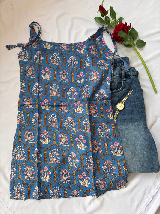 Royal blue Sleeveless short Kurti