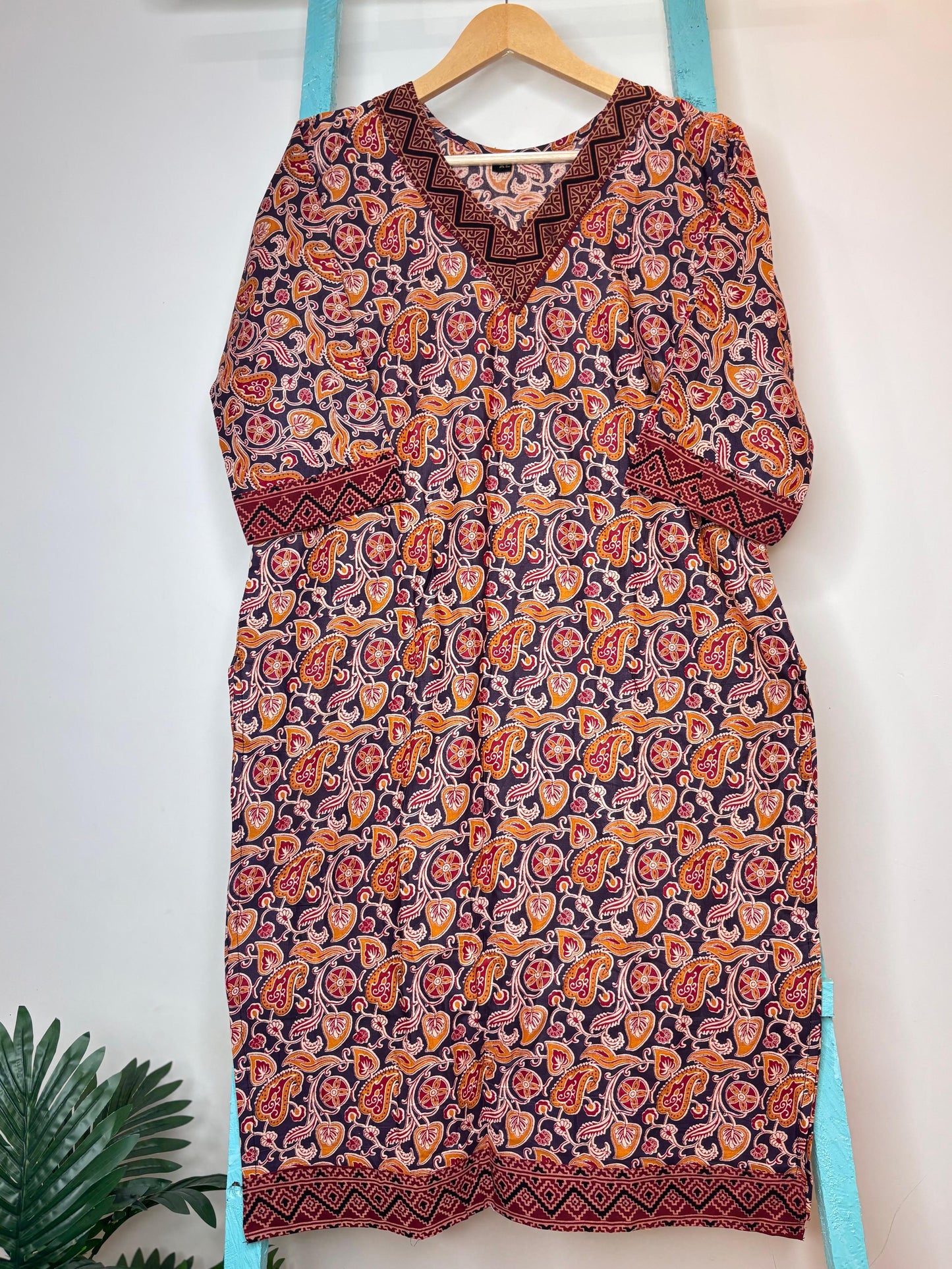 STRAIGHT SINGLE KURTI