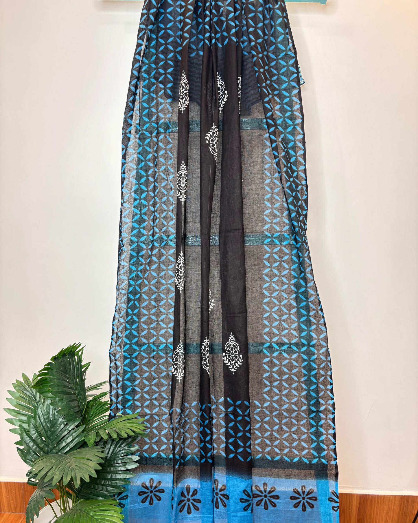 BLUE STRAIGHT KURTI SET