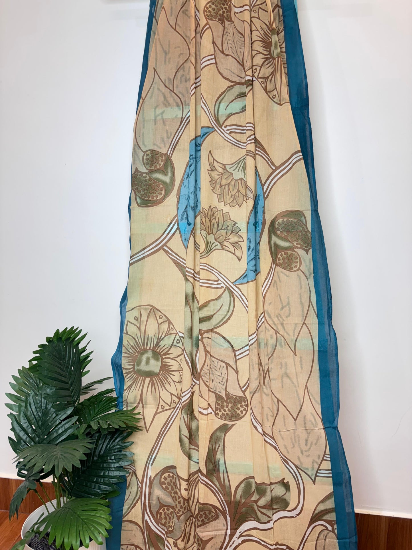 White Cotton Flex Kurti Set